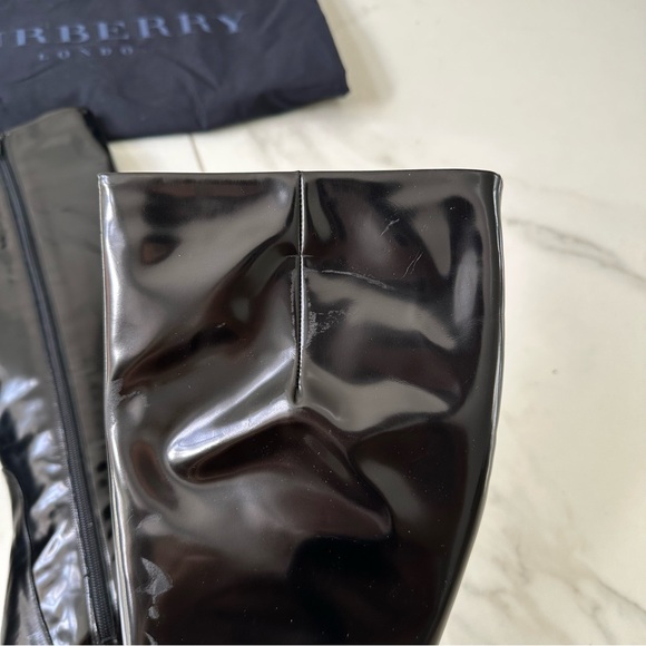 Burberry Knee High Heeled Boots with Original Box & Dust bag - Picture 10 of 14